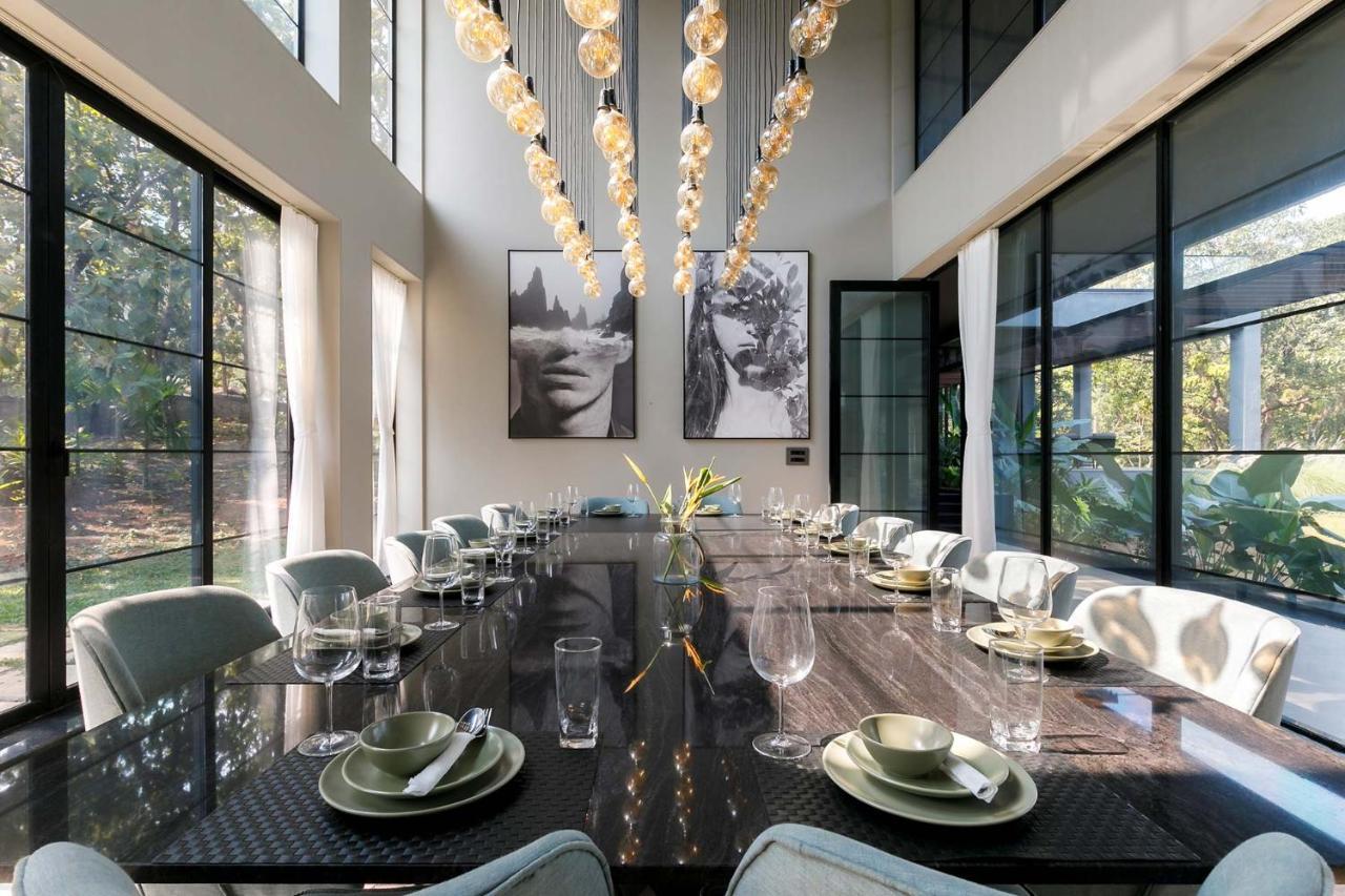 Stayvista At The Charcoal Villa Luxury Collection Alībāg Dış mekan fotoğraf